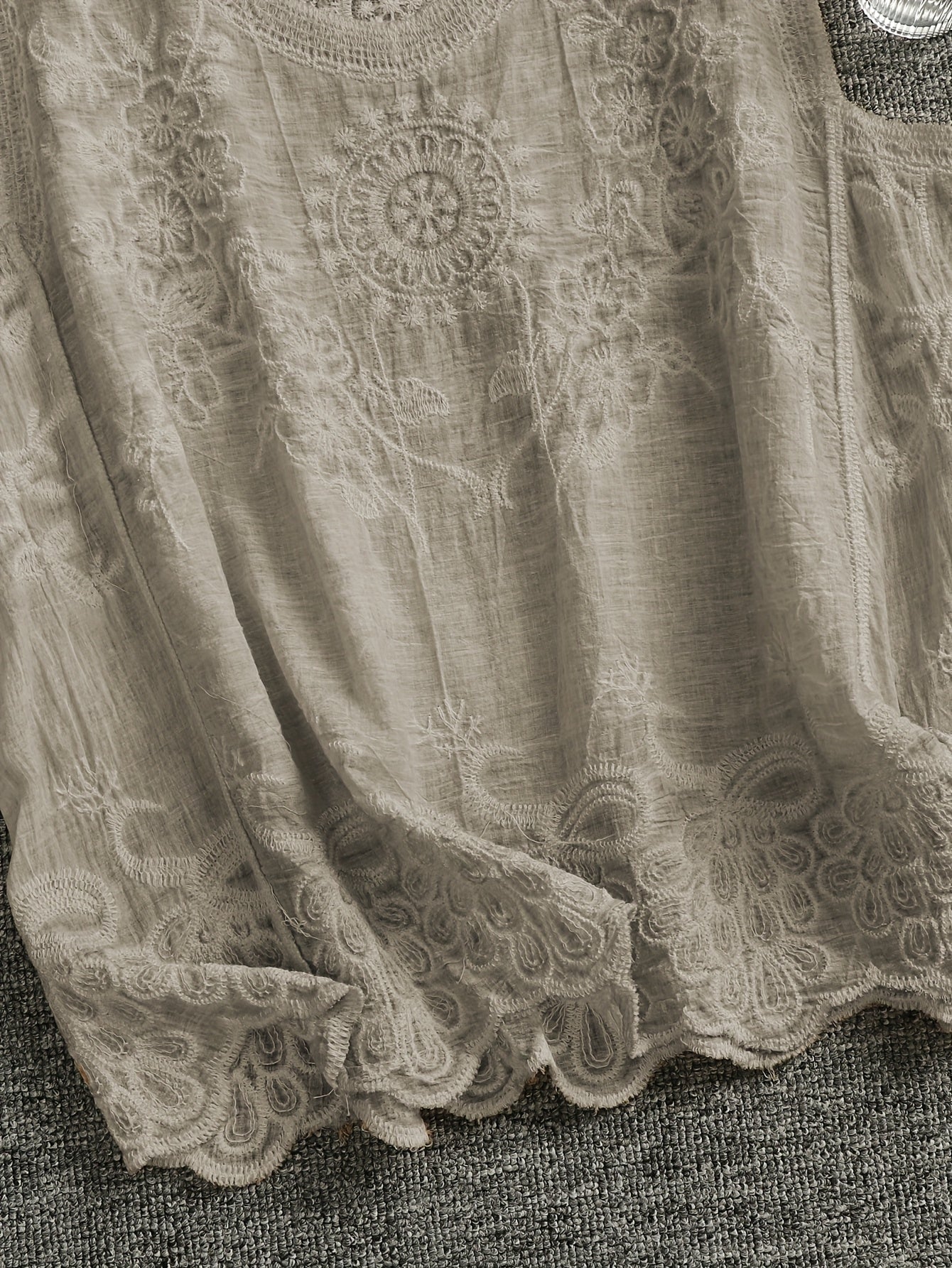 Damtop med broderi och bohemisk stil,