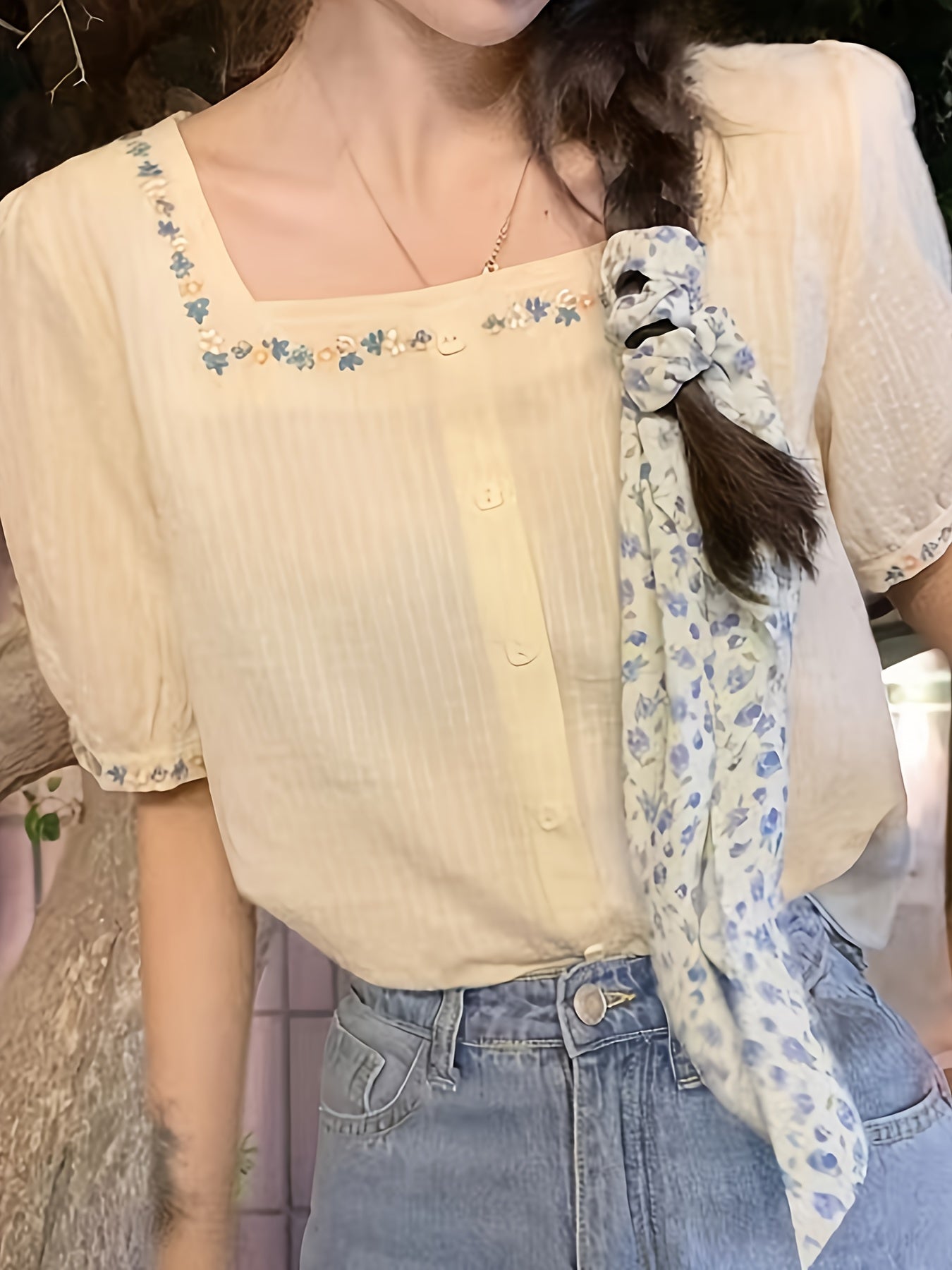 Dam Elegant Blus med Broderade Blommor