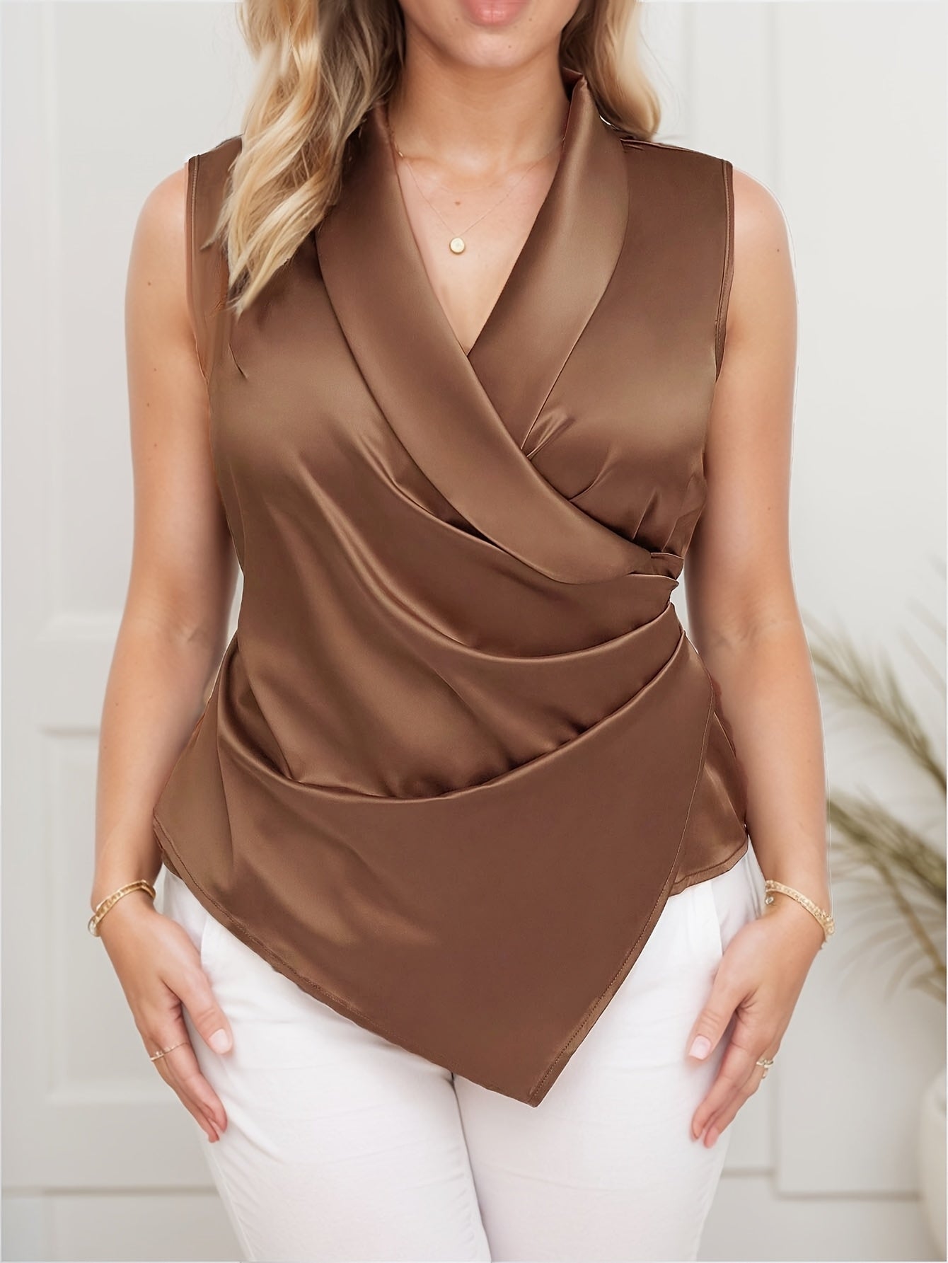 Dam Elegant Asymmetrisk Ärmlös Blus med
