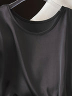 Dam Blus med Asymmetrisk Rynkning och