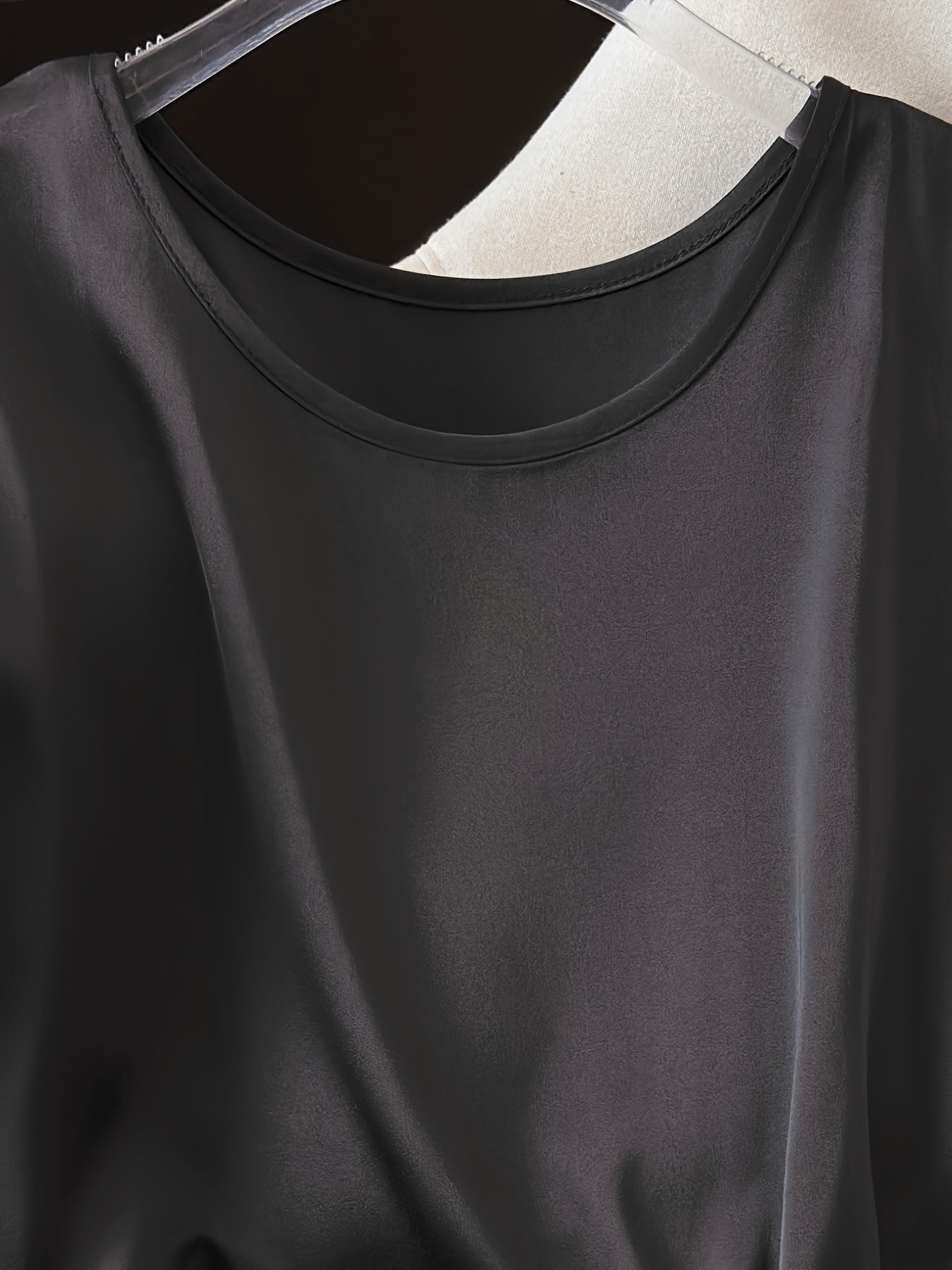 Dam Blus med Asymmetrisk Rynkning och